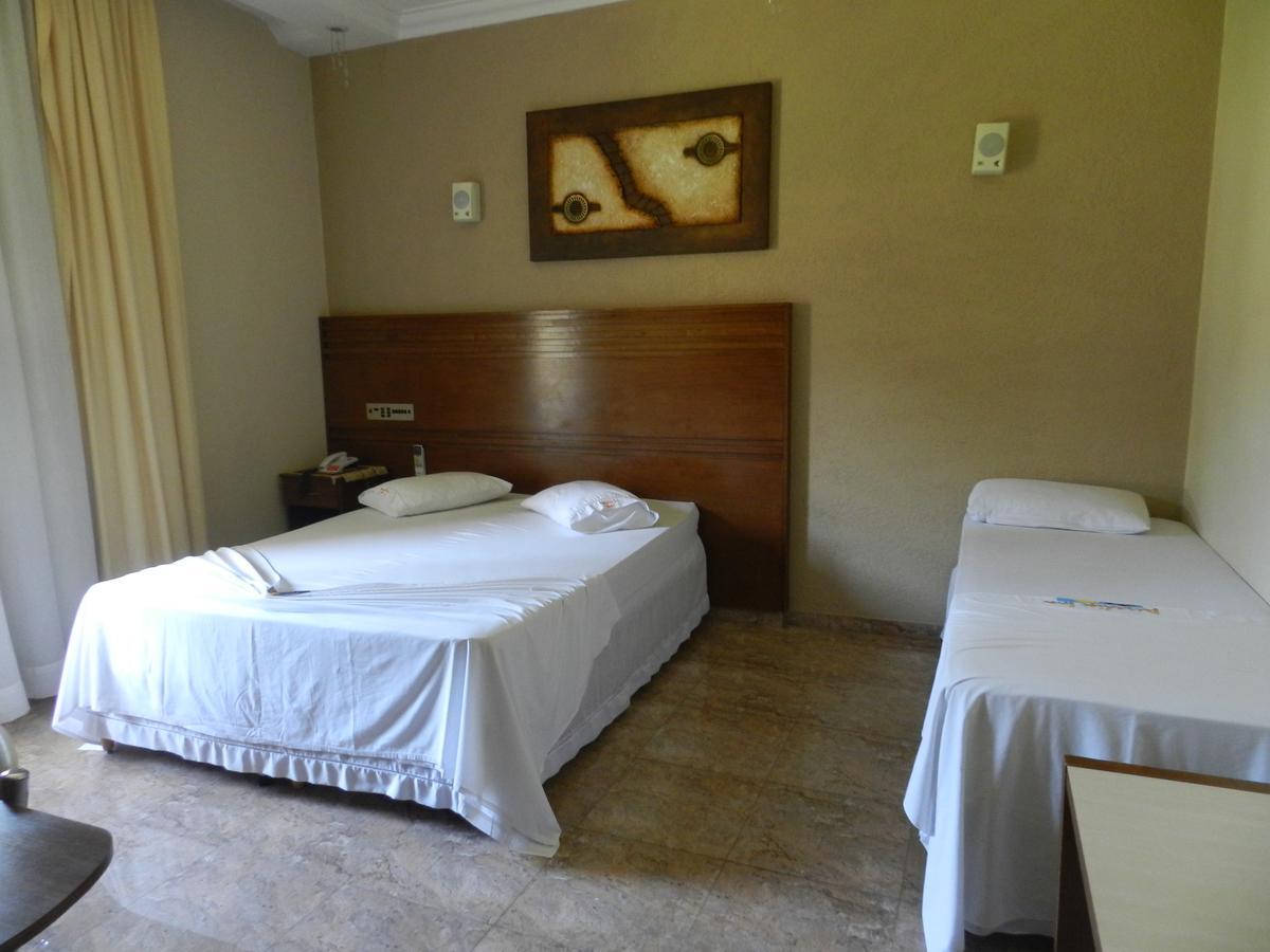 Paradise Inn Hotel Катандува Экстерьер фото