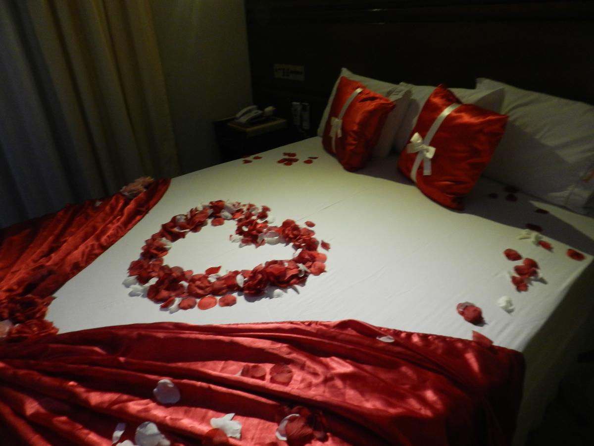 Paradise Inn Hotel Катандува Экстерьер фото